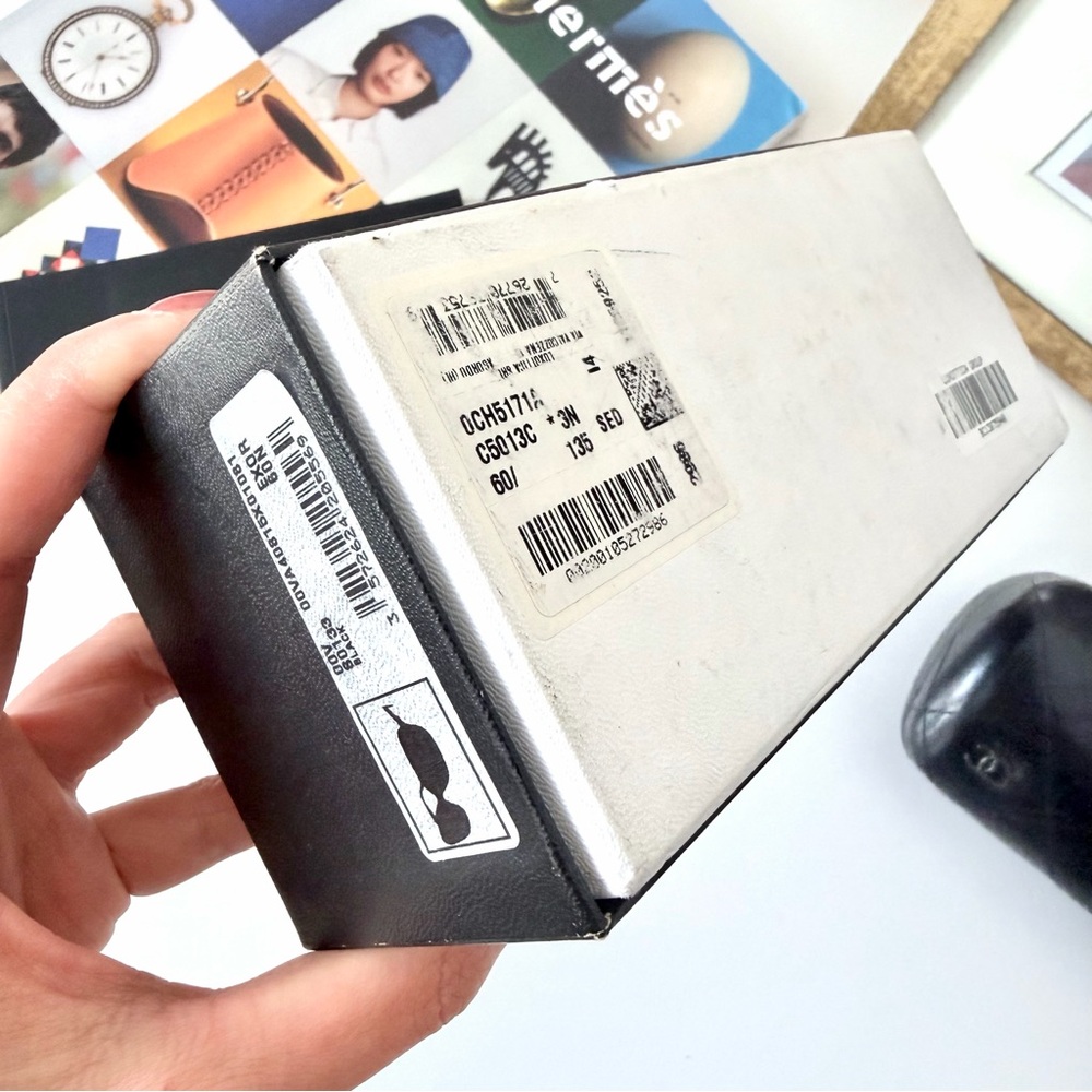 Chanel CC Logo Ribbon‎ Black Acetate Oversized Sunglasses - Picture 8 of 9